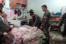 Terlalu, Oknum TNI Simpan...