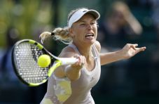 Wozniacki Terancam Absen...