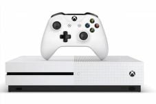 Xbox One S Hadir dengan...