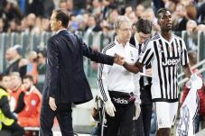 Max Allegri Kesal, Desak...