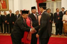 Jokowi Minta DPR Segera...