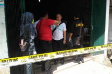 Polisi Rahasiakan Barang...