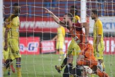 Pusamania Pesta Gol...