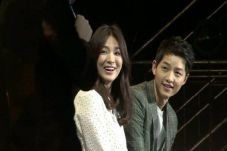 Song Joong Ki dan Song...