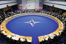 Kremlin Sebut NATO Lakukan...