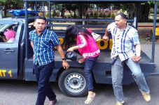 Copet Wanita di Palembang...
