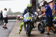 Rossi Adalah Gabungan...
