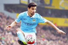 Nolito Datangi Man City,...