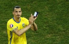 Zlatan Ibrahimovic Resmi...