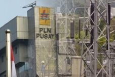 Proyek Listrik Mangkrak,...