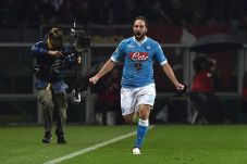 Napoli Siap Pagari Gonzalo...