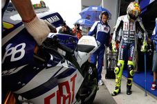 Valentino Rossi Tak...