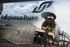 Arus Kargo di Bandara...