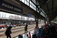 Stasiun Pasar Senen...