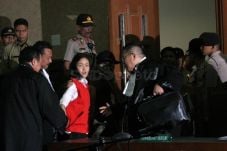 Jalani Sidang, Jessica...