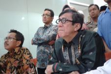 Cek Sistem Pemantau...