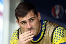 Lewat Film Rambo, Casillas...
