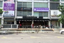 Polisi Malaysia Cek...