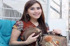 Ayu Ting Ting Diundang...