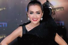 Respons Artis Cantik...