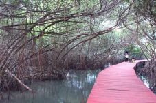10 Lokasi Wisata yang...