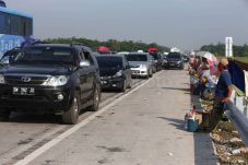 Jakarta-Tegal 36 Jam,...