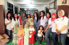 Kartini Perindo Serahkan...