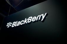 Blackberry Siapkan Tiga...
