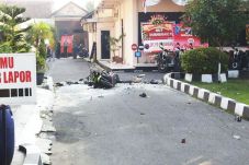 Explosion at Solo Police...