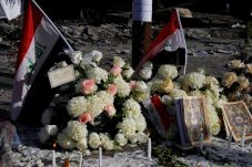 Warga Irak Gelar Aksi...
