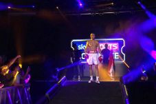 Eubank Jr Sabar Tunggu...