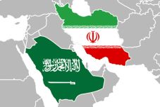 Iran Tuding Saudi Dukung...