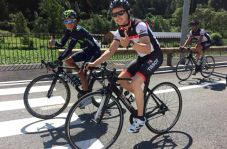 Ikut Tour de France,...
