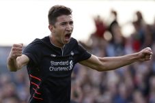Debut di Liverpool Bikin...
