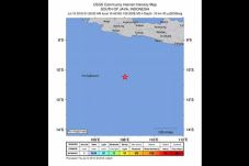 Gempa Bumi Langka Guncang...