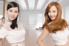 Yuri & Seohyun SNSD...