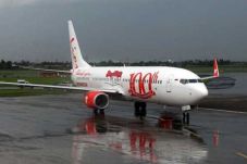 Pesawat Lion Air Jakarta-Tanjungpinang...