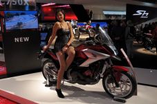 Honda NC750X Motor Tanpa...