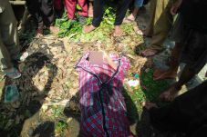 Diduga Terpeleset saat...