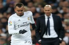 Zinedine Zidane Tunjukan...