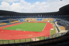 GBLA Rusak, Bobotoh...