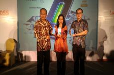 Evercoss Hadirkan Smartphone...