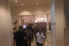 Balai Kota Diancam Bom,...