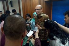 Filipina Absen, Pertemuan...