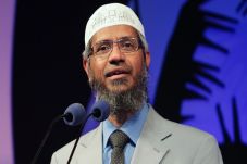 Dituding Dukung Terorisme,...