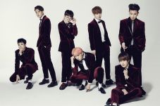 Block-B Sukses Geser...