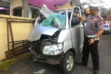 Grand Max Hantam Bus...