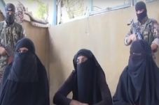 Nyamar Jadi Wanita saat...