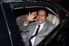 Disebut Bakal Direshuffle,...