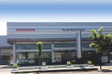 Honda Buka Dealer Mobil...